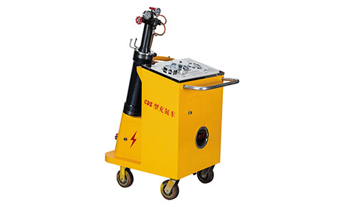 蓄能器充氮車(chē)的操作步驟